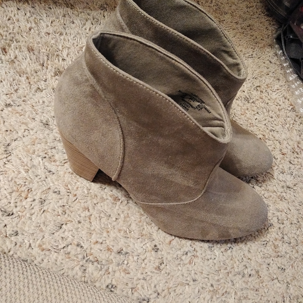 Carrie boots